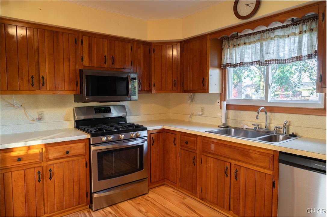 385 Fairview Circle Winfield, NY 13491 - Photo 16 of 23