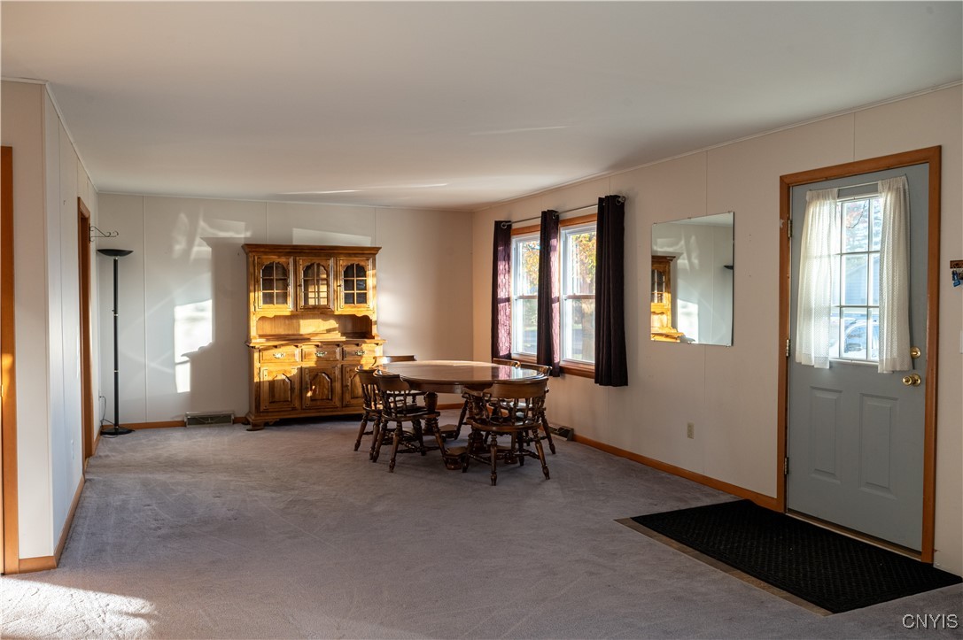 385 Fairview Circle Winfield, NY 13491 - Photo 4 of 23 Dining Room