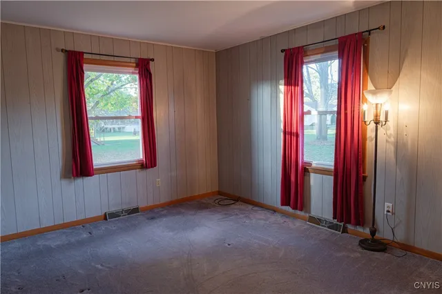 $218,000 | 385 Fairview Circle, West Winfield, NY 13491