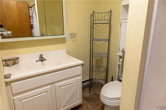 $218,000 | 385 Fairview Circle, West Winfield, NY 13491