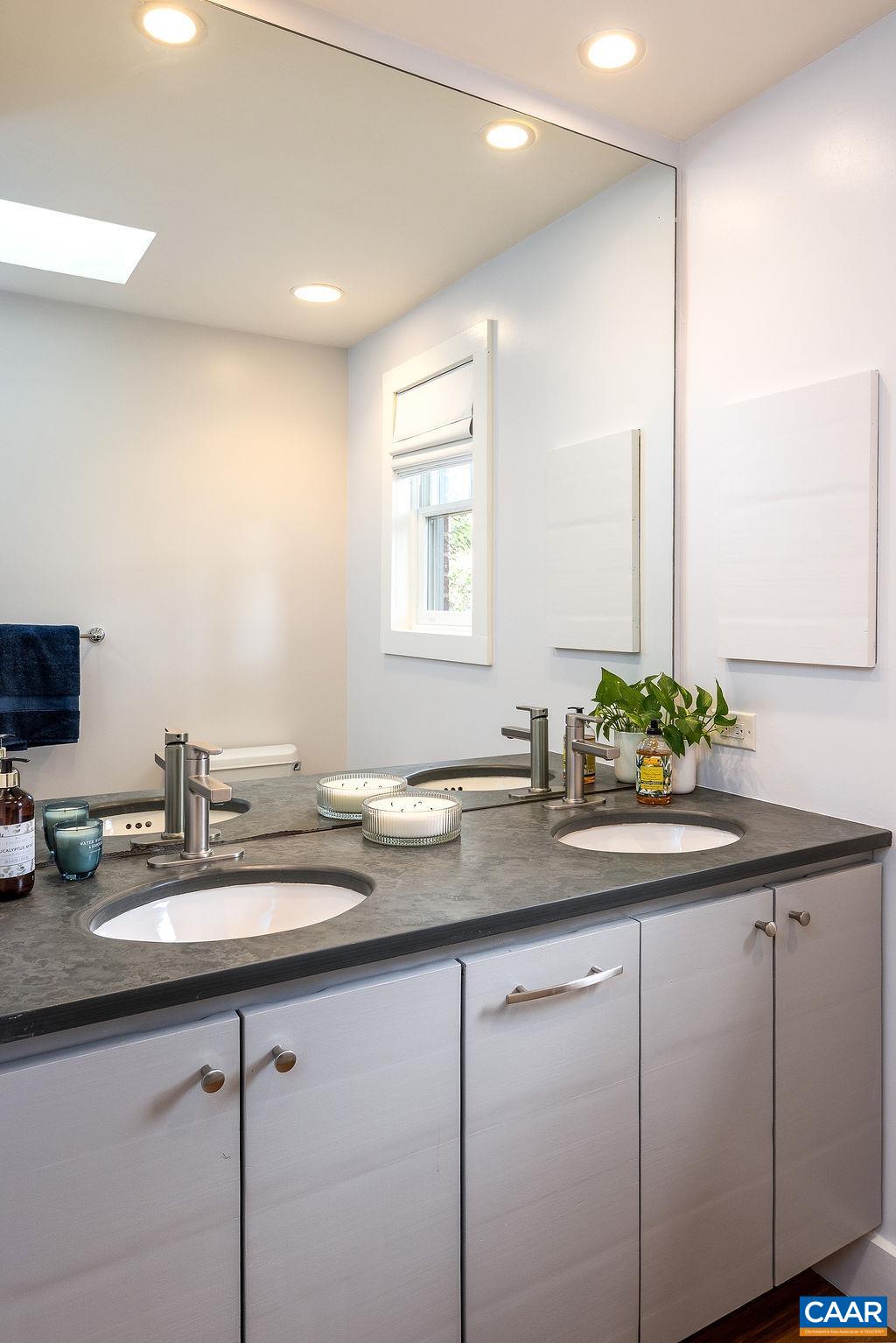 910 Old Farm Road Charlottesville, VA 22903 - Photo 14 of 35 Gallery Image 14