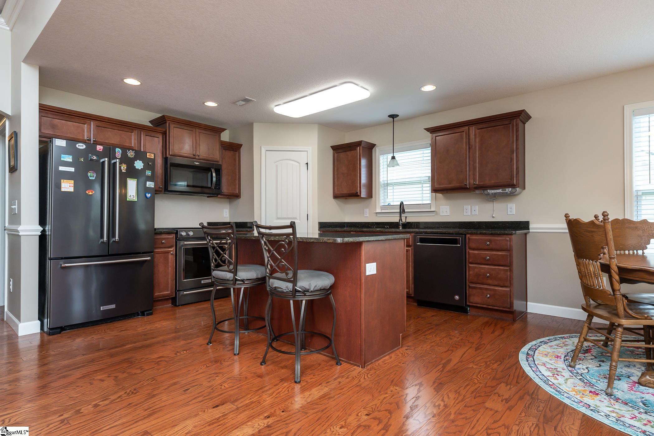 328 Meadowmoor Road Greer, SC 29651 - Photo 4 of 17