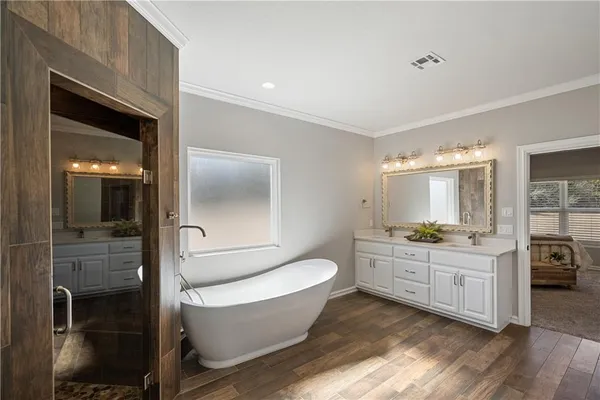 $499,900 | 4343 C County Road 2000, Coffeyville, KS 67337