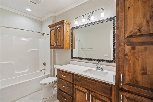 $499,900 | 4343 C County Road 2000, Coffeyville, KS 67337