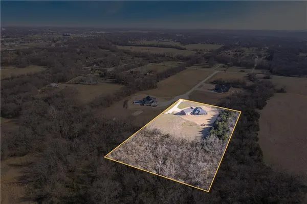 $499,900 | 4343 C County Road 2000, Coffeyville, KS 67337