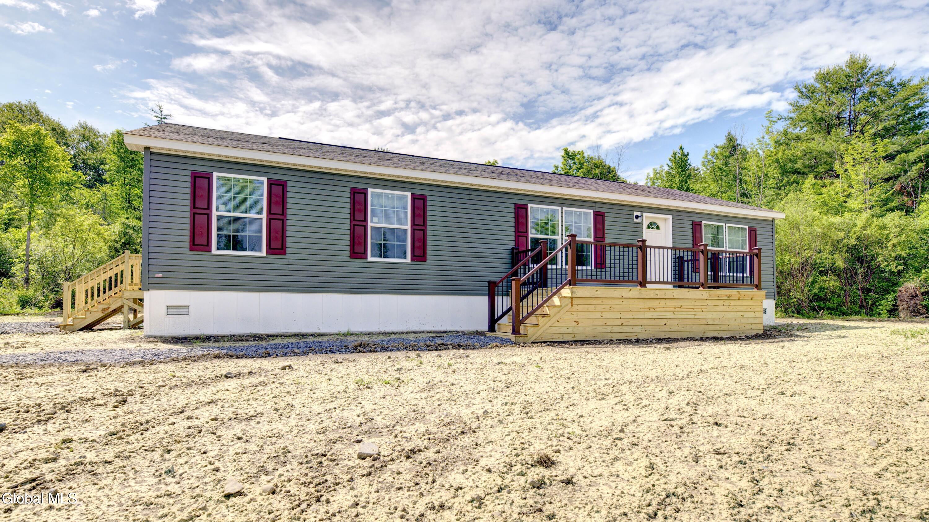 Welcome to 258 Burtonville Rd-38