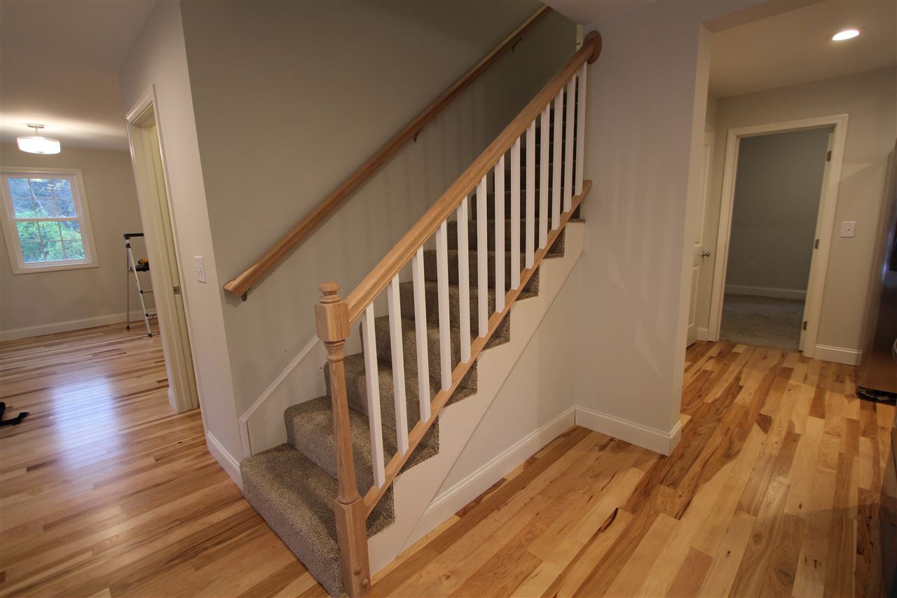 87 North River Road Epping, NH 03042 - Photo 9 of 19