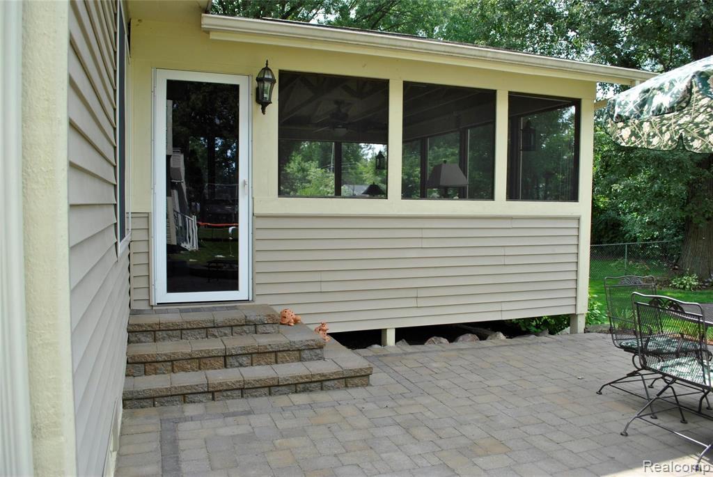 3536 Samuel Avenue Rochester Hills, MI 48309 - Photo 11 of 43