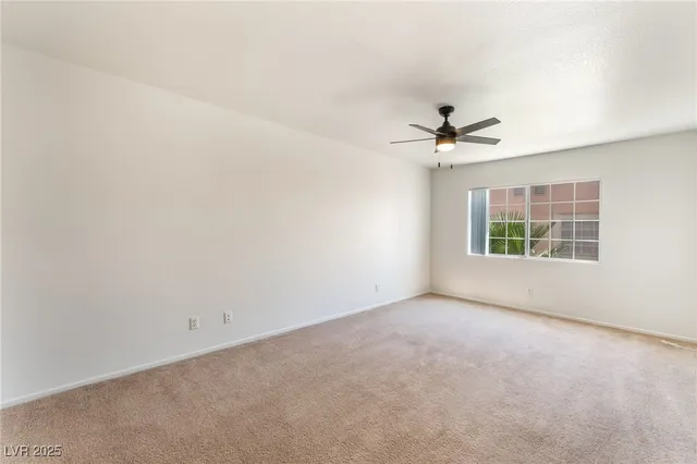 $1,725 | 8416 Sewards Bluff Avenue, Las Vegas, NV 89129