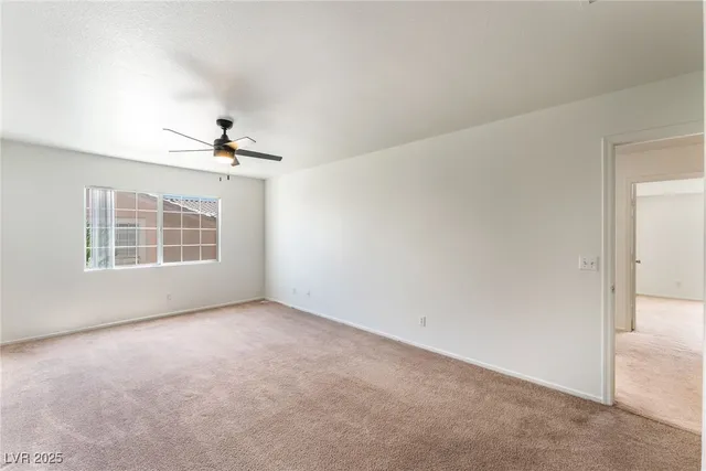 $1,725 | 8416 Sewards Bluff Avenue, Las Vegas, NV 89129