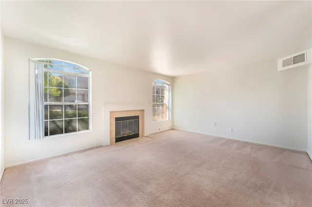 $1,725 | 8416 Sewards Bluff Avenue, Las Vegas, NV 89129