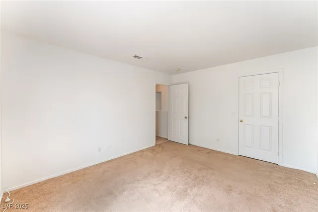 $1,725 | 8416 Sewards Bluff Avenue, Las Vegas, NV 89129