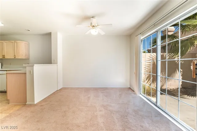 $1,725 | 8416 Sewards Bluff Avenue, Las Vegas, NV 89129