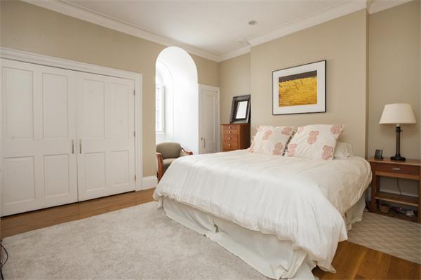 6 Walnut Street, Unit 4 Boston, MA 02108 - Photo 12 of 15