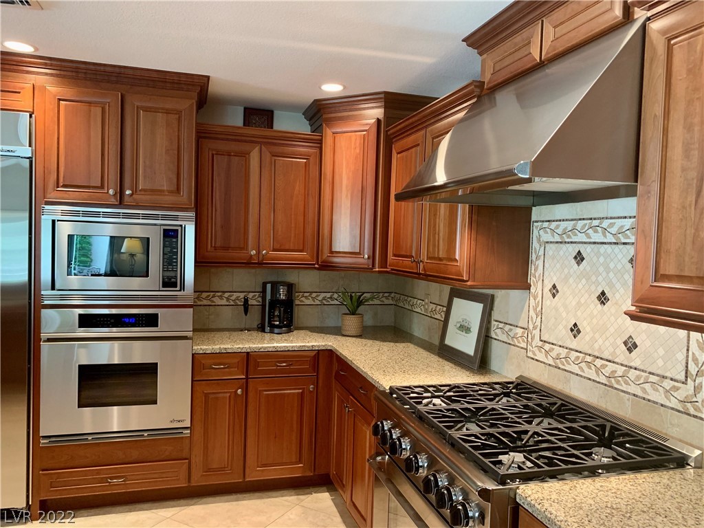 46 Pheasant Ridge Drive Henderson, NV 89014 - Photo 7 of 26 Gallery Image 7