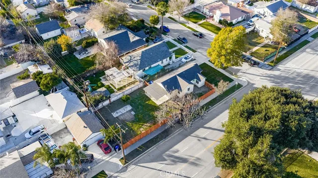 $459,900 | 207 West 17th Street, San Bernardino, CA 92405