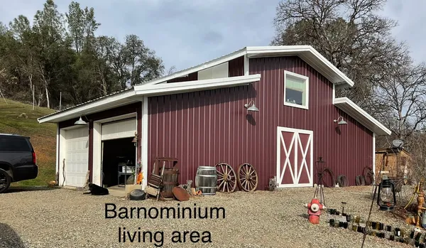 $525,000 | 9390 Platina Road, Igo, CA 96047