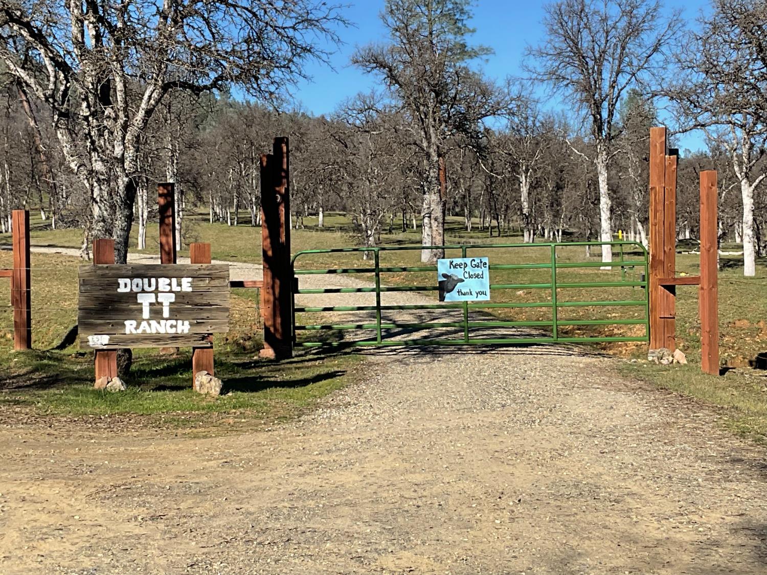 9390 Platina Road Igo, CA 96047 - Photo 16 of 49