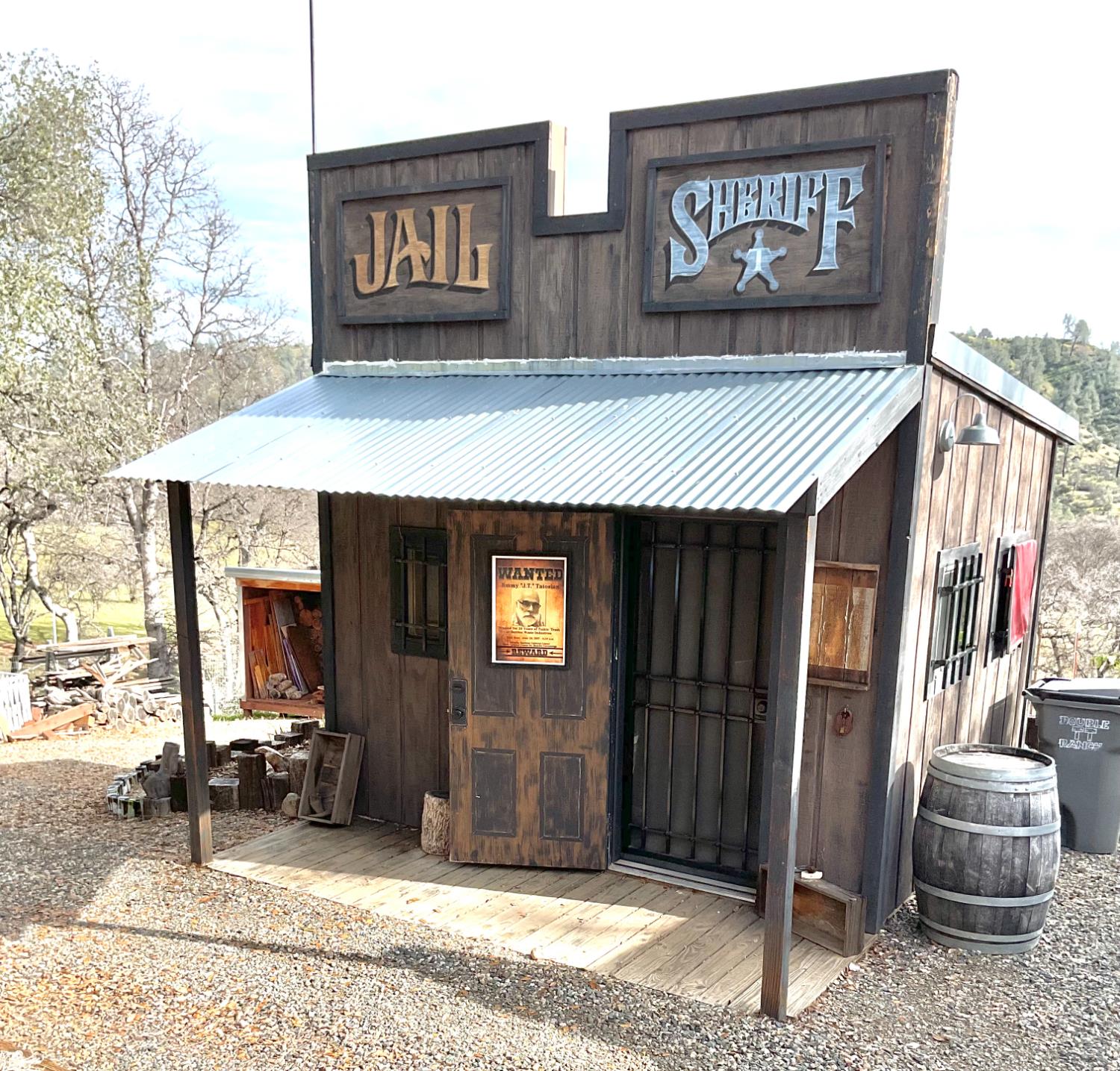 9390 Platina Road Igo, CA 96047 - Photo 35 of 49