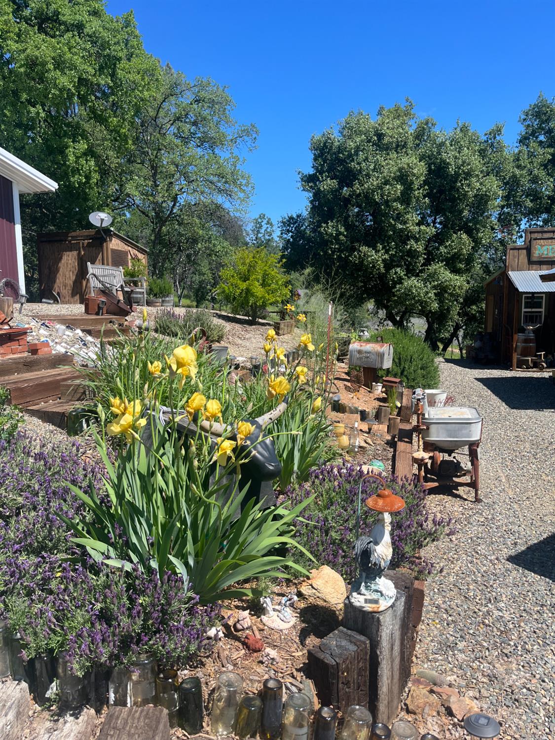 9390 Platina Road Igo, CA 96047 - Photo 47 of 49