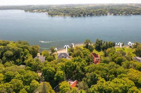 $3,200,000 | N2218 Bonnie Brae Lane, Linn, WI 53147