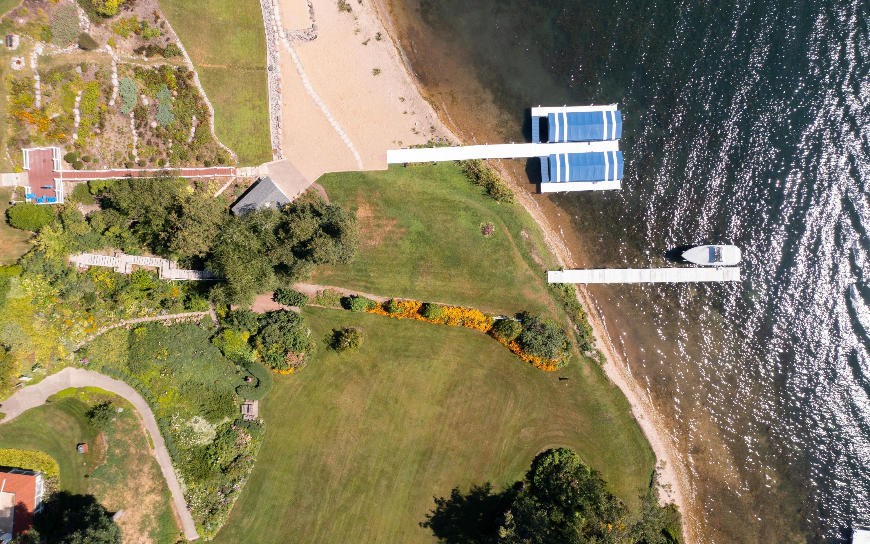 N2218 Bonnie Brae Lane Linn, WI 53147 - Photo 3 of 25 Pier & Lakefront 2