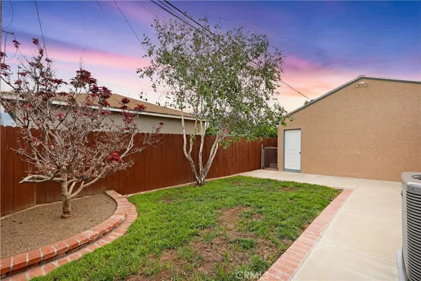 $999,999 | 6116 Arbor Road, Lakewood, CA 90713