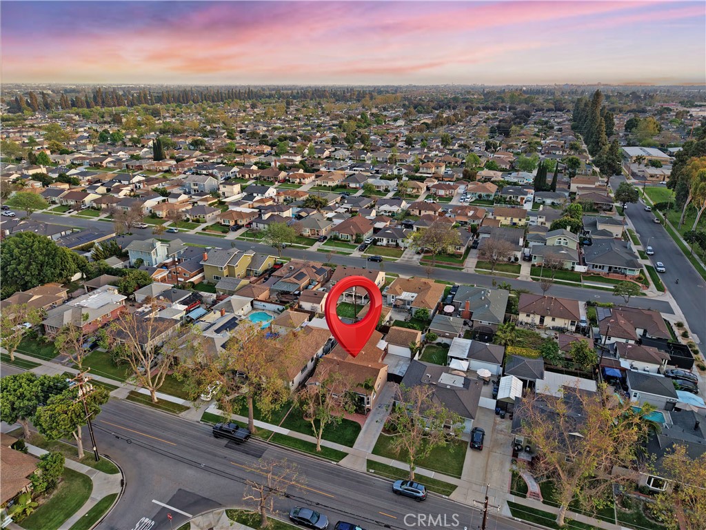 6116 Arbor Road Lakewood, CA 90713 - Photo 41 of 46 an aerial view of residential houses with outdoor space
