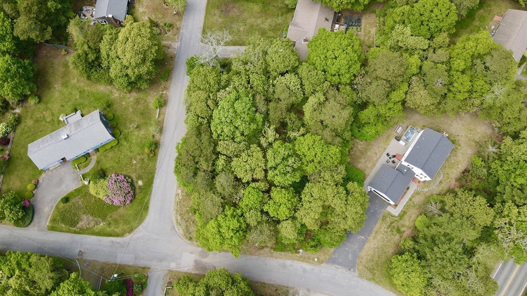 8 Pine Grove Road Brewster, MA 02631 - Photo 9 of 13