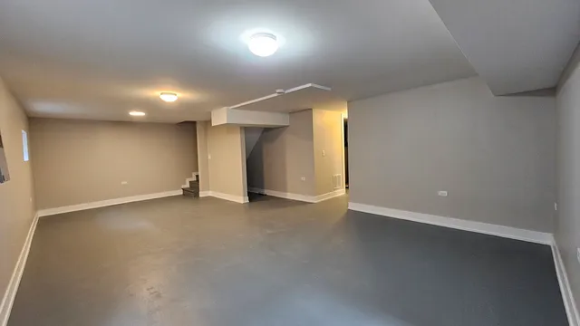 $489,900 | 4023 1/2 North Grant Street, Westmont, IL 60559