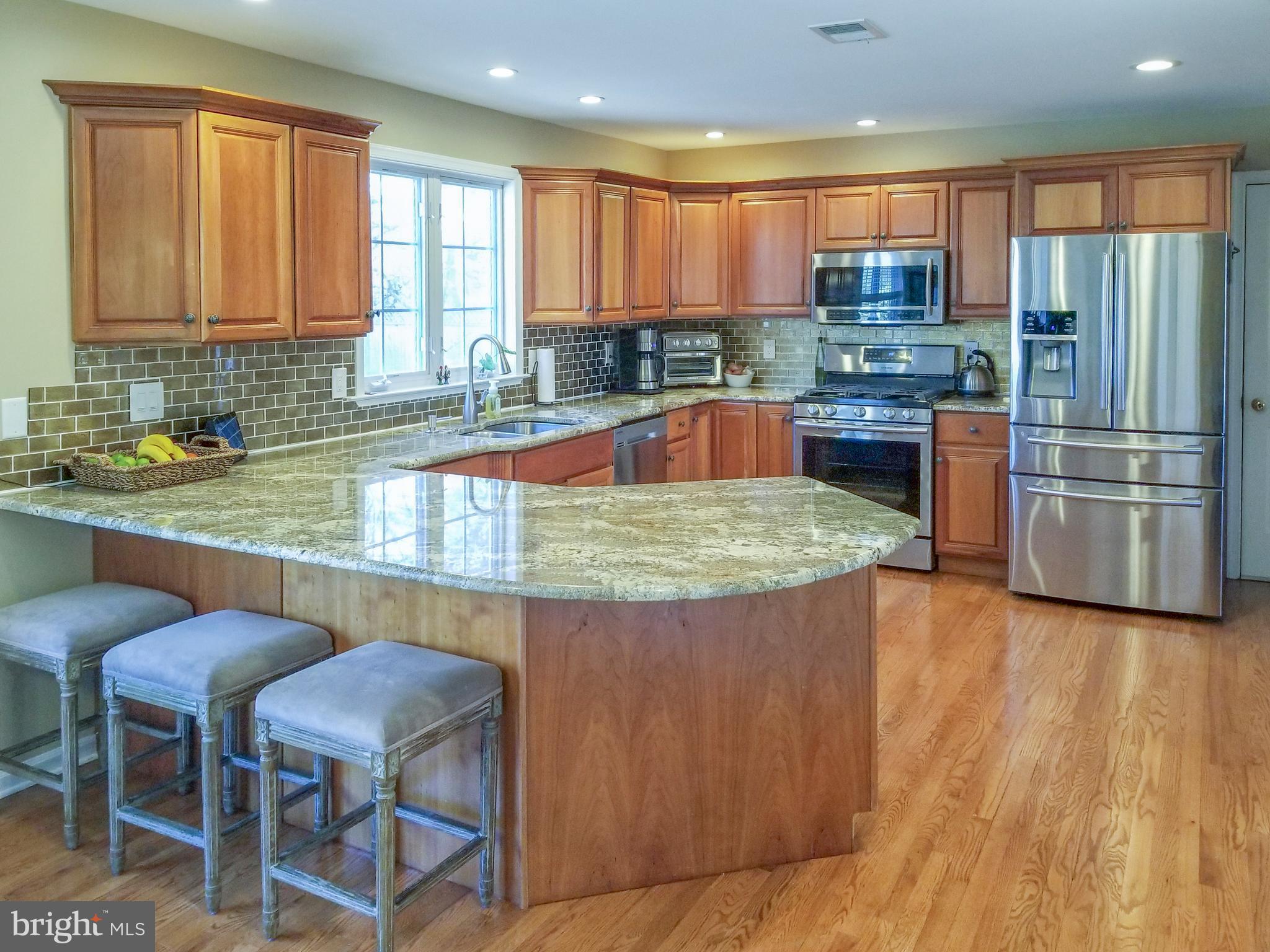 177 West Sandy Ridge Road Doylestown, PA 18901 - Photo 5 of 39