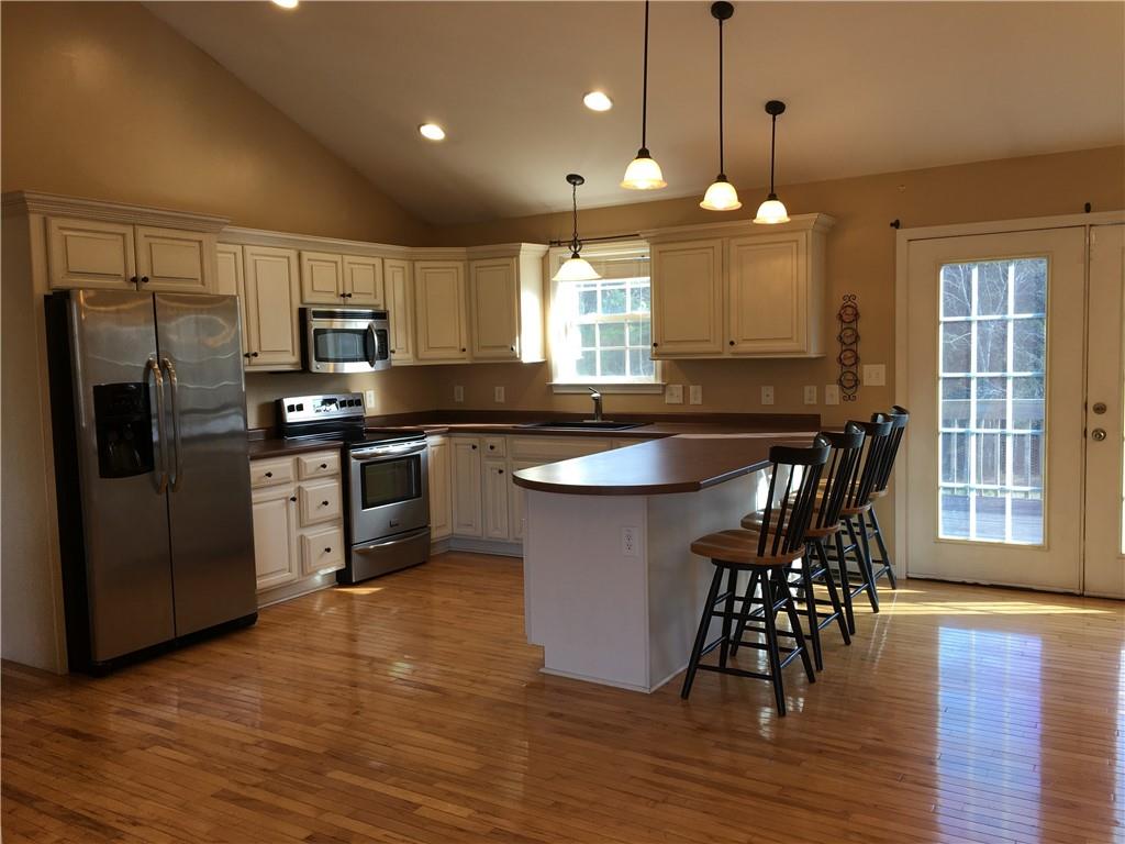 8276 Rhodhiss Road Connelly Springs, NC 28612 - Photo 5 of 16 Gallery Image 5