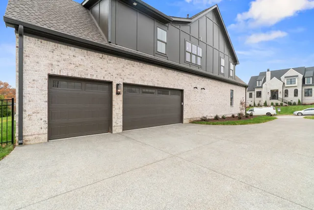 $1,949,900 | 1006 Laguna Drive, Franklin, TN 37067