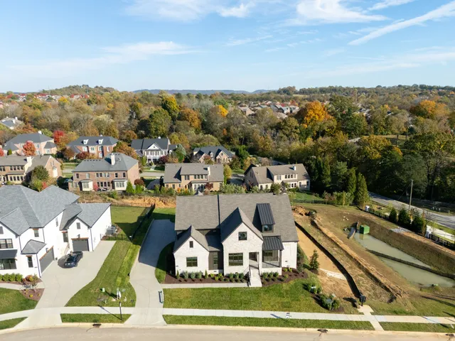 $1,949,900 | 1006 Laguna Drive, Franklin, TN 37067