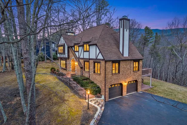 $569,950 | 1783 Laurel Mountain Drive, Salem, VA 24153