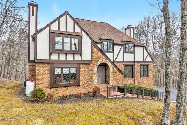 $569,950 | 1783 Laurel Mountain Drive, Salem, VA 24153