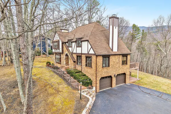 $569,950 | 1783 Laurel Mountain Drive, Salem, VA 24153