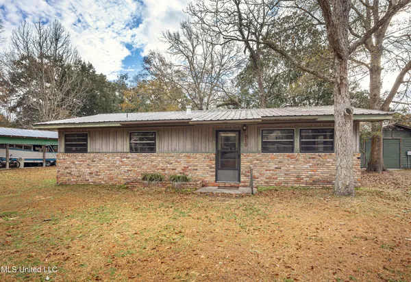 $539,900 | 510 Ward Avenue, Ocean Springs, MS 39564
