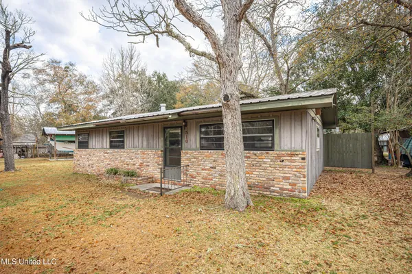 $539,900 | 510 Ward Avenue, Ocean Springs, MS 39564