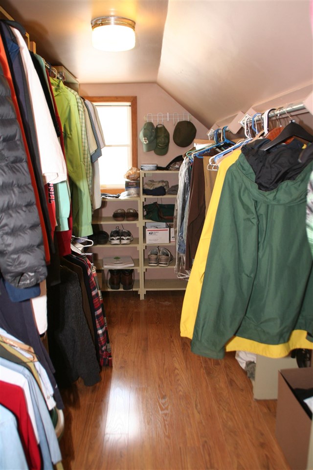 4896 West Church Road Perry, MI 48872 - Photo 29 of 44 Master Bedroom Walk-In Cl