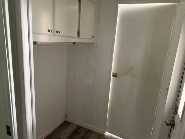 a view of walk in closet