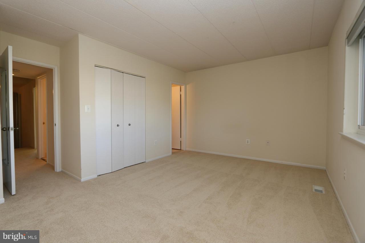 11148 Boathouse Court, Unit 77 Reston, VA 20191 - Photo 12 of 25 Bedroom (Master)