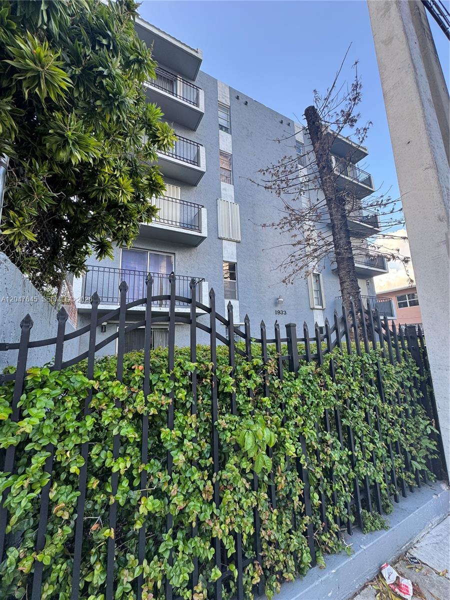 1933 Southwest 7th Street, Unit 504 Miami, FL 33135 - Photo 1 of 37