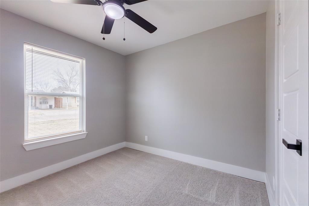 1012 Rancho Drive Mesquite, TX 75149 - Photo 7 of 13