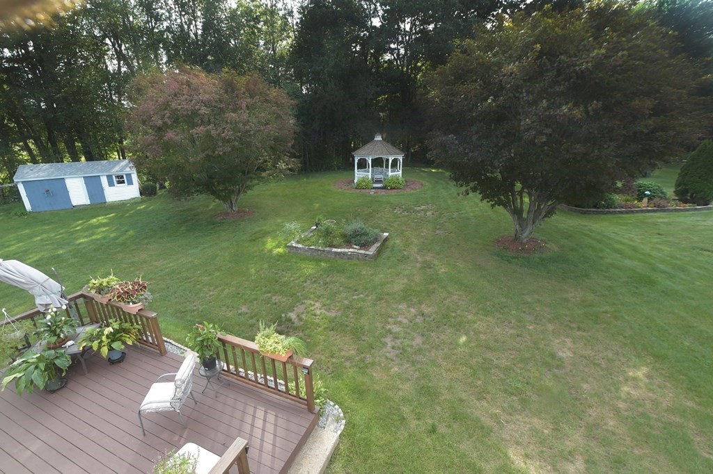 407 Hillside Road Westfield, MA 01085 - Photo 13 of 16 Gallery Image 13