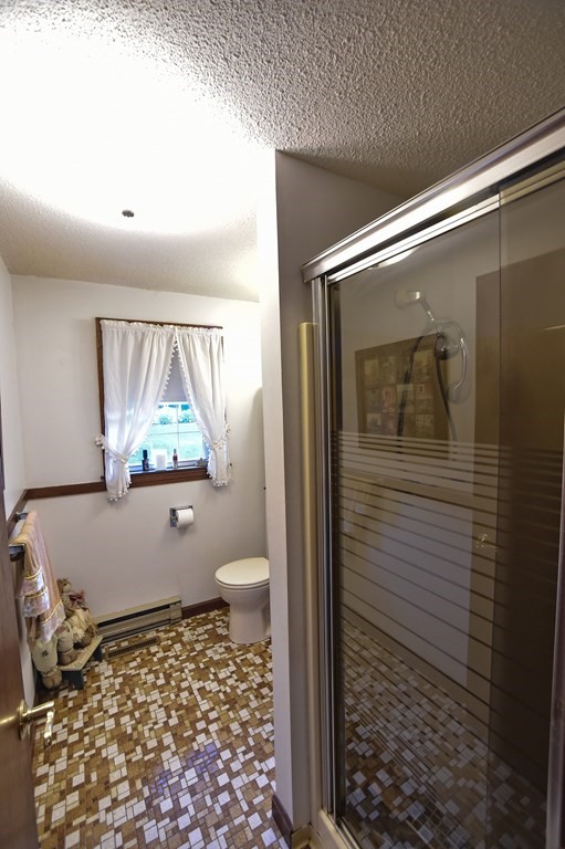 407 Hillside Road Westfield, MA 01085 - Photo 8 of 16 Gallery Image 8