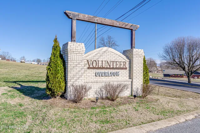 $374,000 | 235 Chippewa Lane, Rutledge, TN 37861