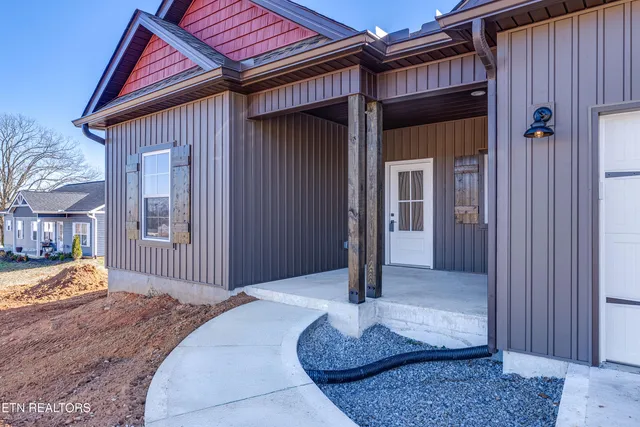 $374,000 | 235 Chippewa Lane, Rutledge, TN 37861