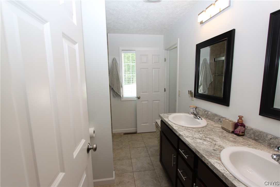 10 White Chapel Road Lysander, NY 13027 - Photo 29 of 40