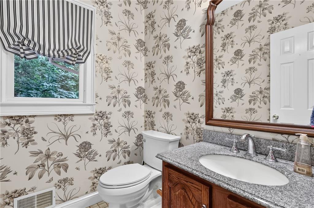 708 Robert Way Powder Springs, GA 30127 - Photo 14 of 56
